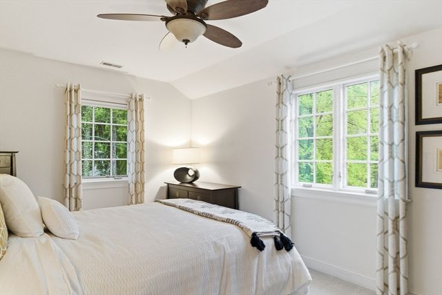 39 Adams St, Acton, MA 01720