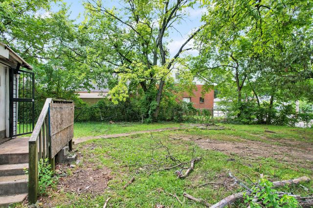 2002 Cleveland Ave, Chattanooga, TN 37404