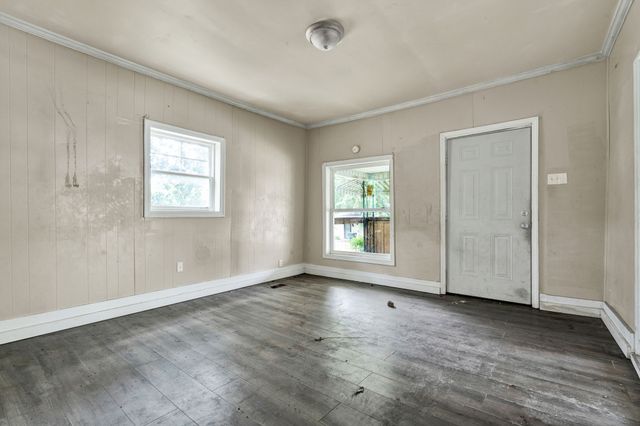 2002 Cleveland Ave, Chattanooga, TN 37404