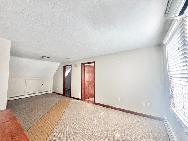 7 Berkmans 2, Worcester, MA 01602