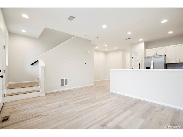 16249 E Elk Dr, Denver, CO 80239