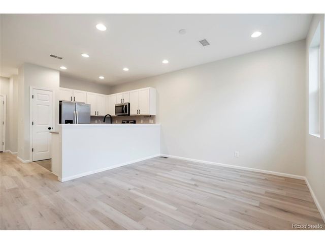 16249 E Elk Dr, Denver, CO 80239