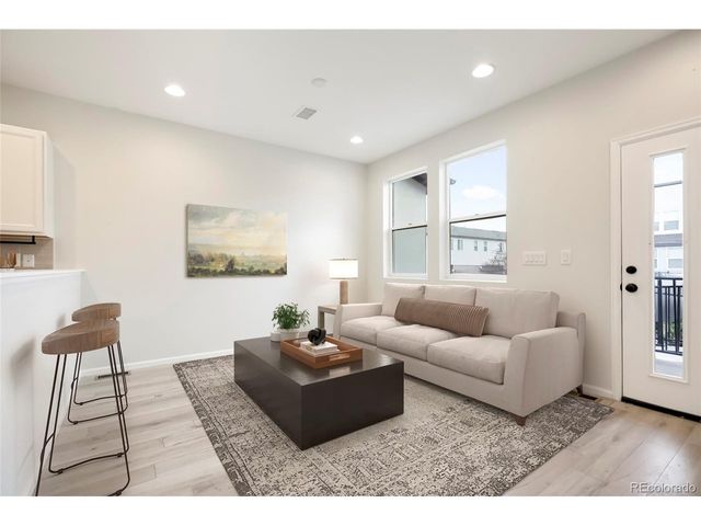 16249 E Elk Dr, Denver, CO 80239