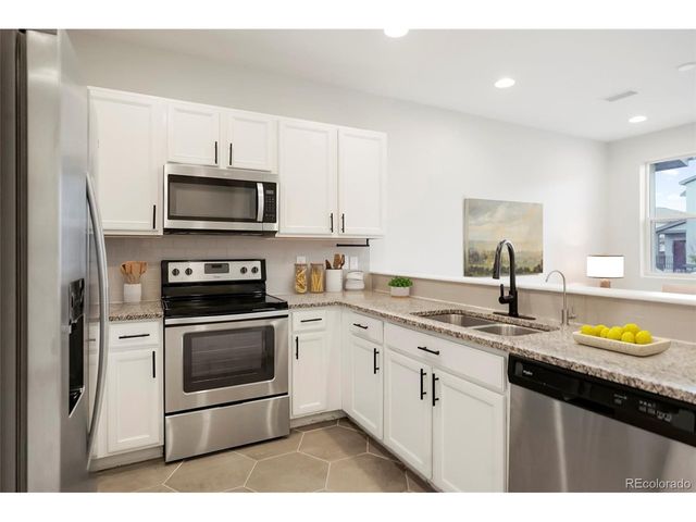 16249 E Elk Dr, Denver, CO 80239