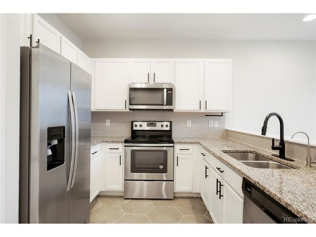 16249 E Elk Dr, Denver, CO 80239