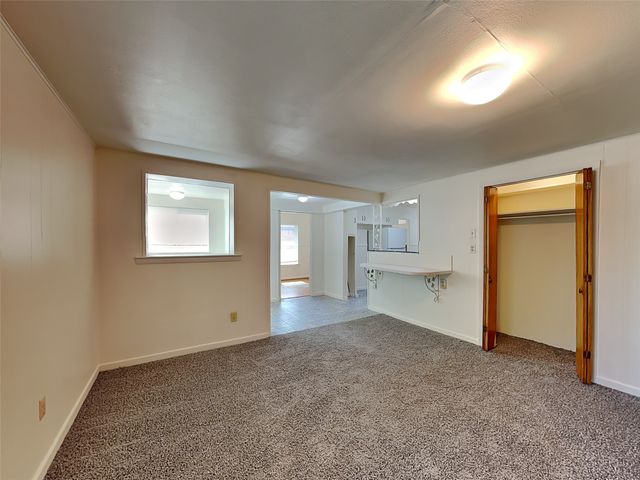 2102 Elmwood Boulevard, Dallas, TX 75224