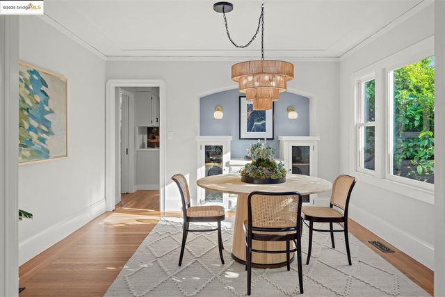 2116 Woolsey St, Berkeley, CA 94705