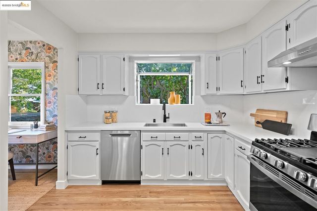 2116 Woolsey St, Berkeley, CA 94705