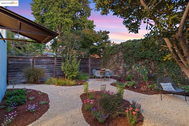 2116 Woolsey St, Berkeley, CA 94705