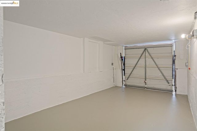 2116 Woolsey St, Berkeley, CA 94705