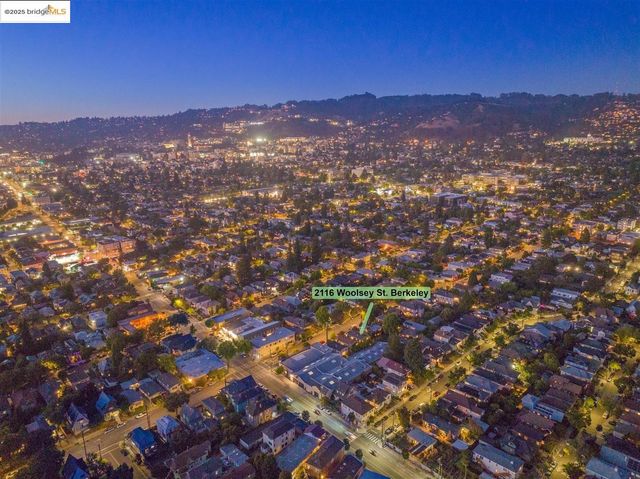 2116 Woolsey St, Berkeley, CA 94705