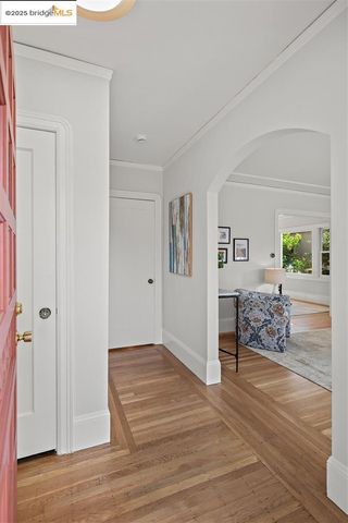 2116 Woolsey St, Berkeley, CA 94705