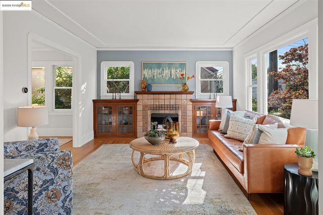 2116 Woolsey St, Berkeley, CA 94705