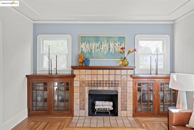 2116 Woolsey St, Berkeley, CA 94705