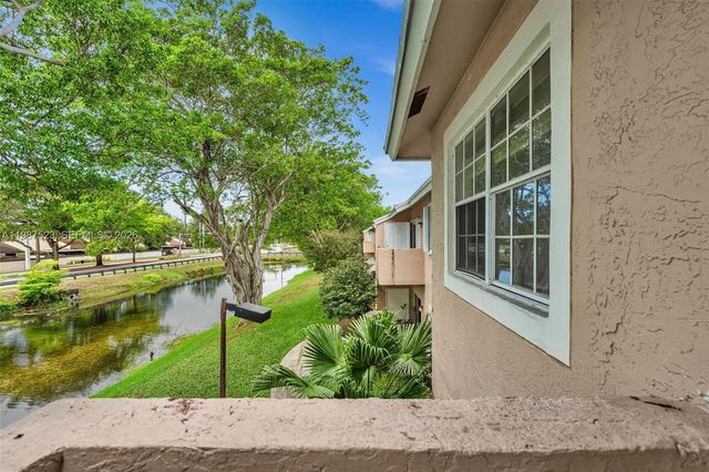 1701 NW 96th Ter 1C, Pembroke Pines, FL 33024