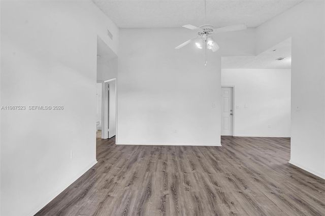 1701 NW 96th Ter 1C, Pembroke Pines, FL 33024