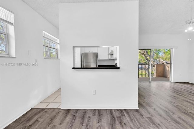 1701 NW 96th Ter 1C, Pembroke Pines, FL 33024