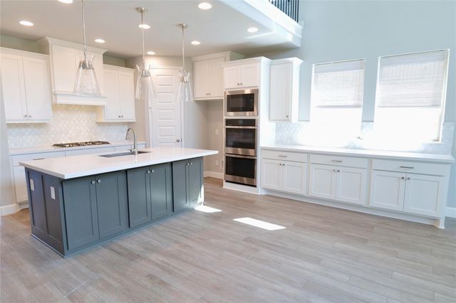 21011 Secretariat Meadow Lane, Tomball, TX 77377