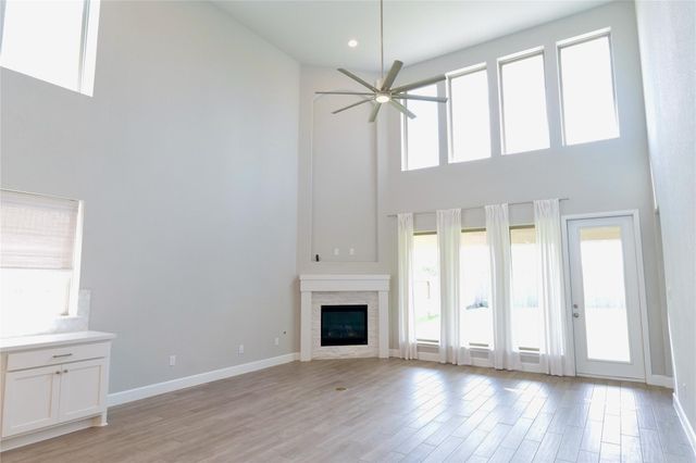 21011 Secretariat Meadow Lane, Tomball, TX 77377