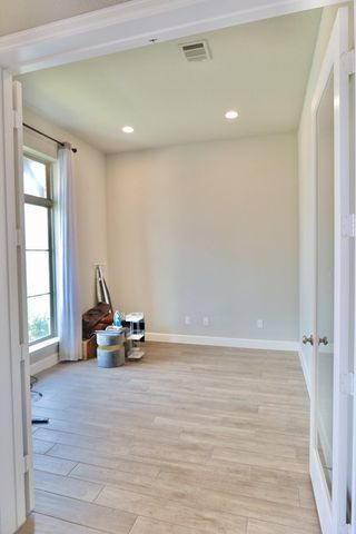 21011 Secretariat Meadow Lane, Tomball, TX 77377