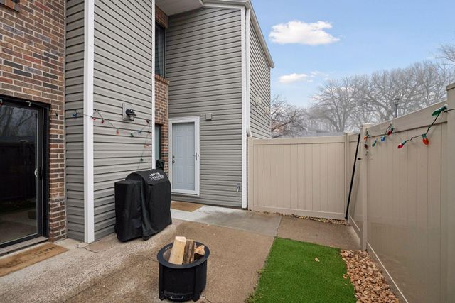 4453 Cedar Lake Road S, Saint Louis Park, MN 55416