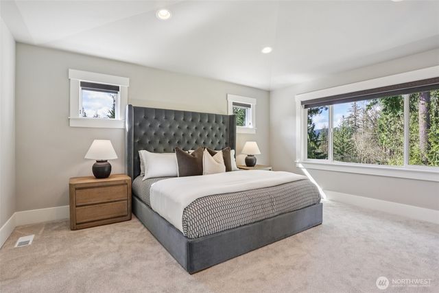 4991 229th Avenue SE, Issaquah, WA 98029