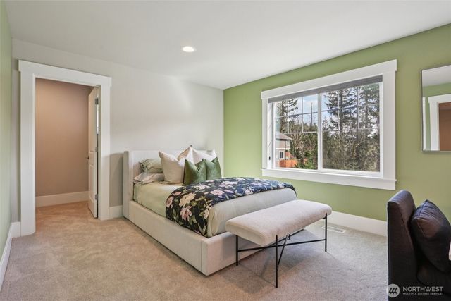 4991 229th Avenue SE, Issaquah, WA 98029