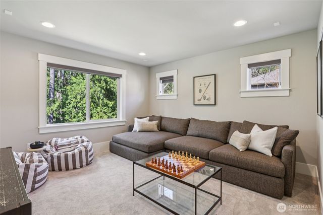 4991 229th Avenue SE, Issaquah, WA 98029