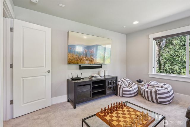 4991 229th Avenue SE, Issaquah, WA 98029