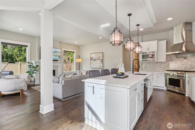 4991 229th Avenue SE, Issaquah, WA 98029