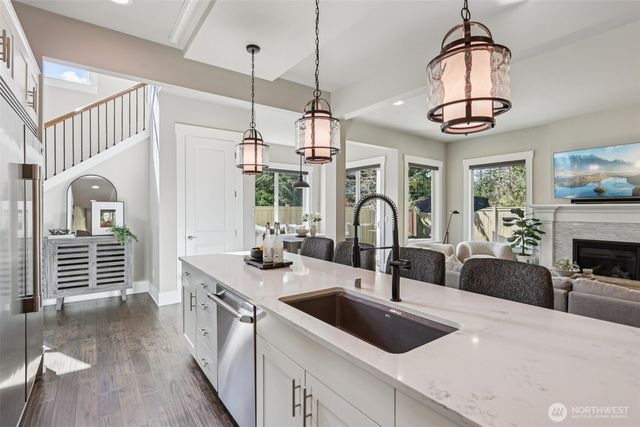 4991 229th Avenue SE, Issaquah, WA 98029