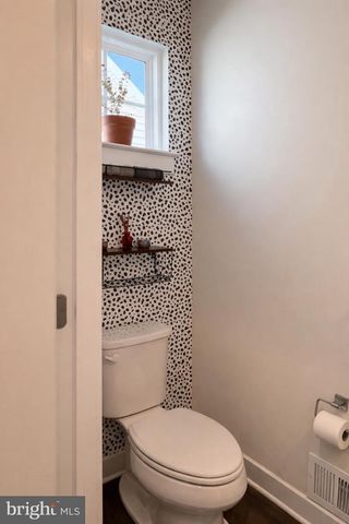 711 CANAL TOWN ST, Brunswick, MD 21716