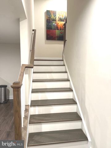 711 CANAL TOWN ST, Brunswick, MD 21716