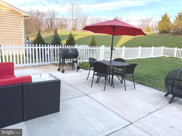 711 CANAL TOWN ST, Brunswick, MD 21716