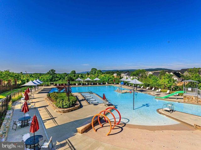 711 CANAL TOWN ST, Brunswick, MD 21716