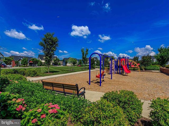 711 CANAL TOWN ST, Brunswick, MD 21716