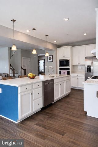 711 CANAL TOWN ST, Brunswick, MD 21716