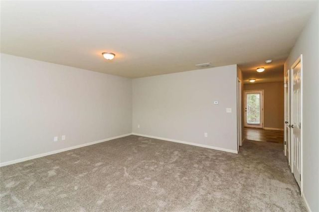 7103 Tanger Boulevard, Riverdale, GA 30296