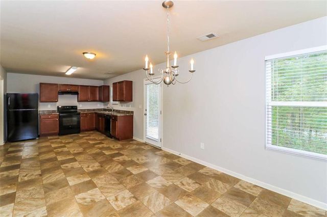 7103 Tanger Boulevard, Riverdale, GA 30296