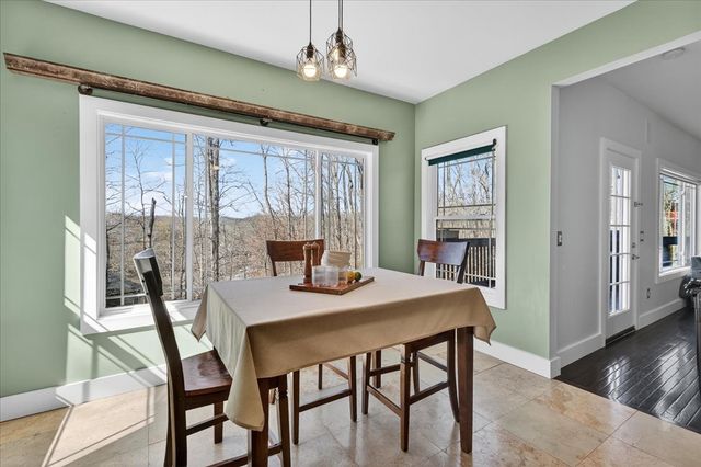 110 S High Ridge Dr, Goodlettsville, TN 37072