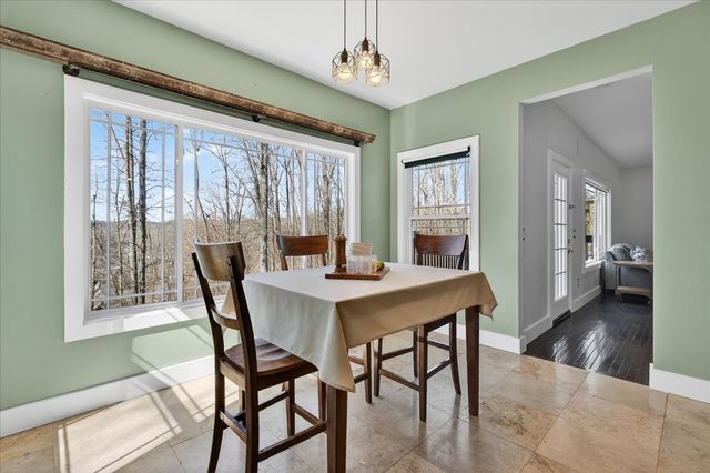 110 S High Ridge Dr, Goodlettsville, TN 37072