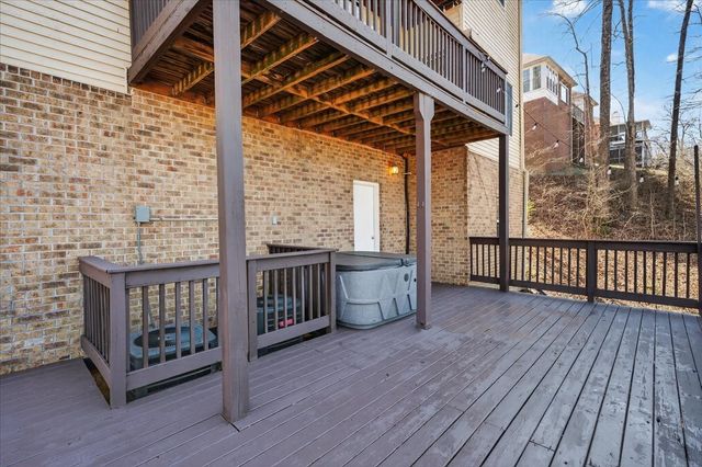 110 S High Ridge Dr, Goodlettsville, TN 37072