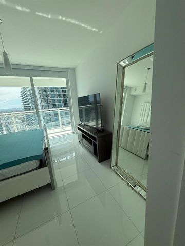 1080 Brickell Avenue 3109, Miami, FL 33131