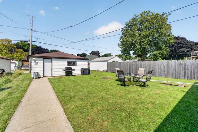 4643 S Logan AVENUE, Milwaukee, WI 53207