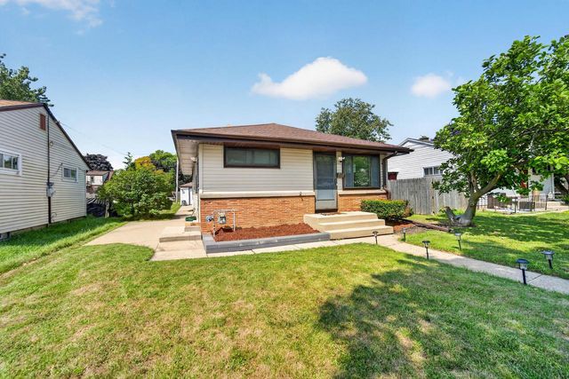 4643 S Logan AVENUE, Milwaukee, WI 53207