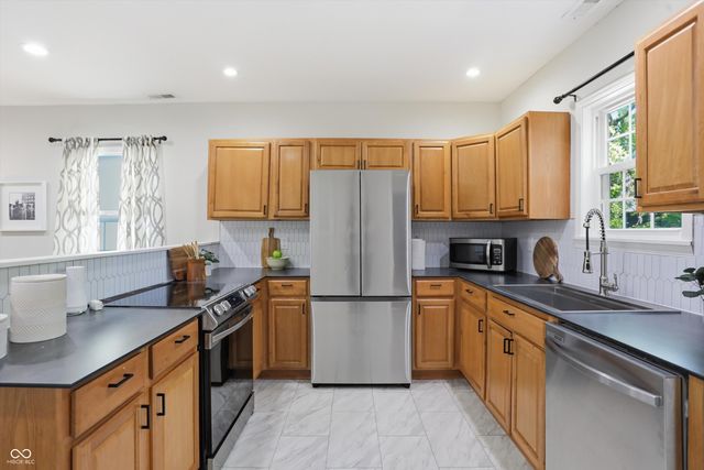 2038 E 12th Street, Indianapolis, IN 46201