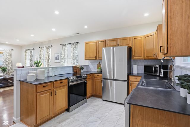2038 E 12th Street, Indianapolis, IN 46201