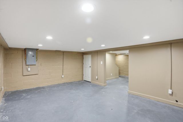 2038 E 12th Street, Indianapolis, IN 46201