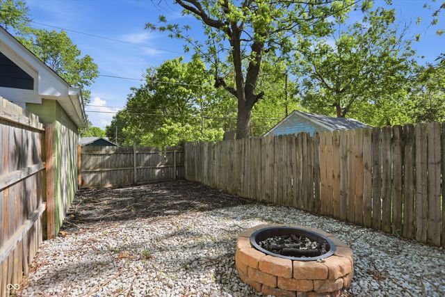2038 E 12th Street, Indianapolis, IN 46201