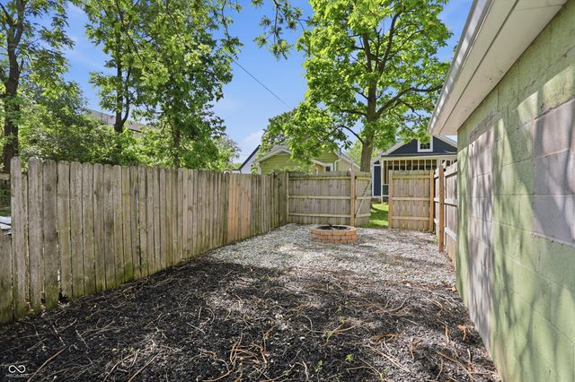 2038 E 12th Street, Indianapolis, IN 46201